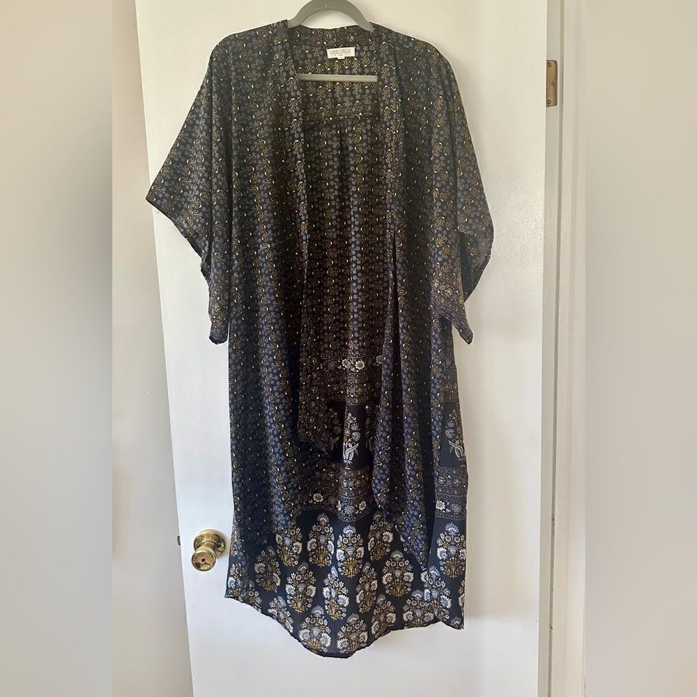 Lara Ethnics, black/purple/gold floral print, kimono style dress, midi.  Size L